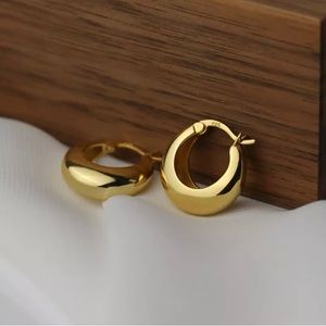 Gold Hoop Earrings -  sterling silver vermeil round earrings